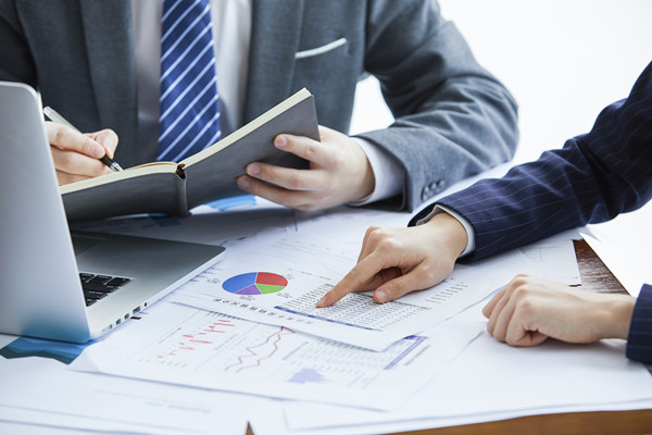 及時調整：根據反饋和評估，及時優(yōu)化戰(zhàn)略