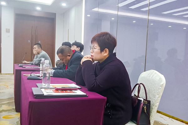 無錫市社區(qū)商會——勤新商會攜手正睿咨詢集團(tuán)為企業(yè)家賦能充電！