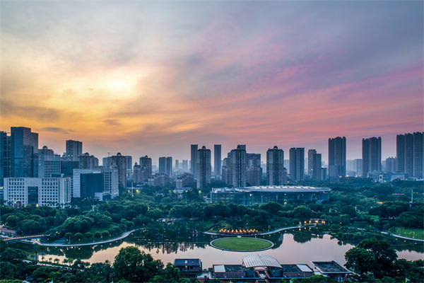 佛山預(yù)算管理咨詢公司如何助力企業(yè)實(shí)現(xiàn)預(yù)算精準(zhǔn)控制？