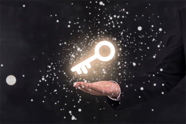 傳統(tǒng)戰(zhàn)略難破發(fā)展瓶頸，咨詢?nèi)绾沃ζ髽I(yè)開(kāi)辟新航道？