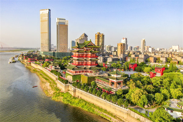 企業(yè)如何借助南昌薪酬咨詢公司優(yōu)化薪酬結(jié)構(gòu)以激勵(lì)員工？