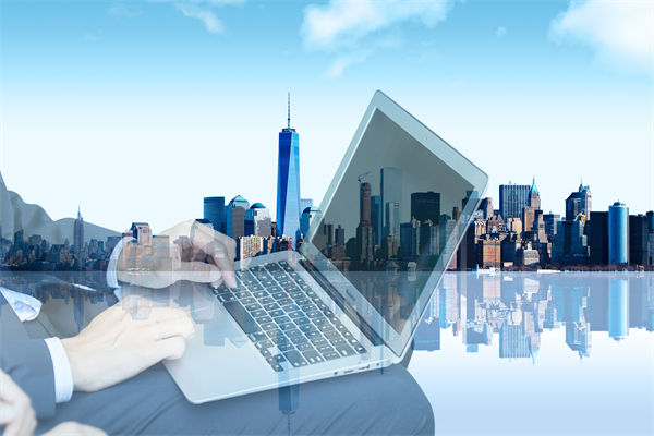 如何通過戰(zhàn)略管理提升企業(yè)的核心競爭力和市場份額？