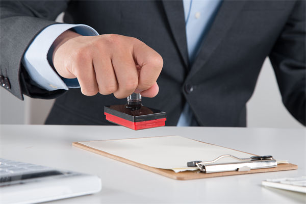 集團(tuán)財(cái)務(wù)管控漏洞頻出，精準(zhǔn)管控策略如何堵漏增收？