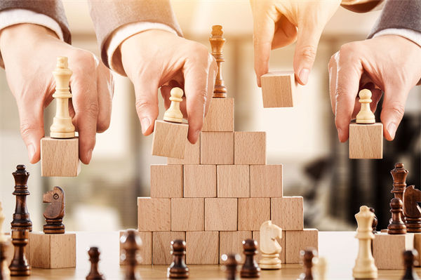 文化管理與戰(zhàn)略背道而馳，如何構(gòu)建協(xié)同發(fā)展體系？