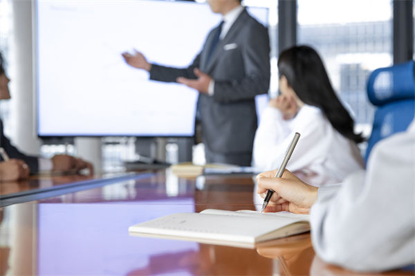 新老員工文化沖突不斷，企業(yè)文化怎樣實(shí)現(xiàn)融合傳承？