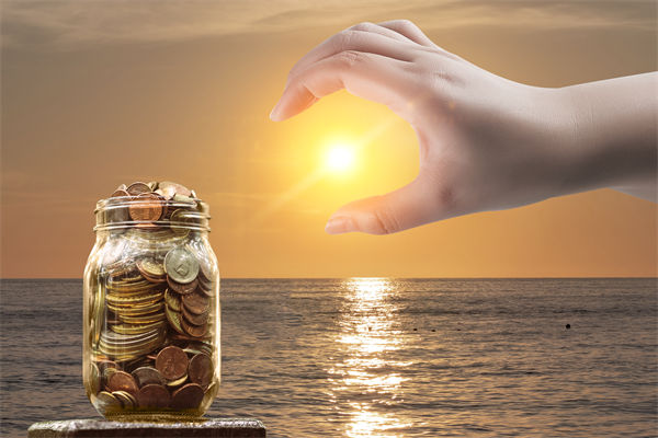 人民日?qǐng)?bào)：過(guò)緊日子非削減正當(dāng)待遇，企業(yè)績(jī)效怎么看？