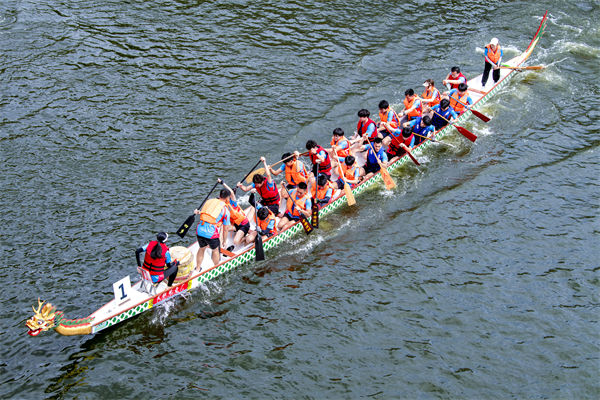 起猛了龍舟都能蹦迪了，企業(yè)文化對此有何啟示？