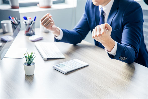 新員工入職三月變老油條，文化如何阻止組織熵增？