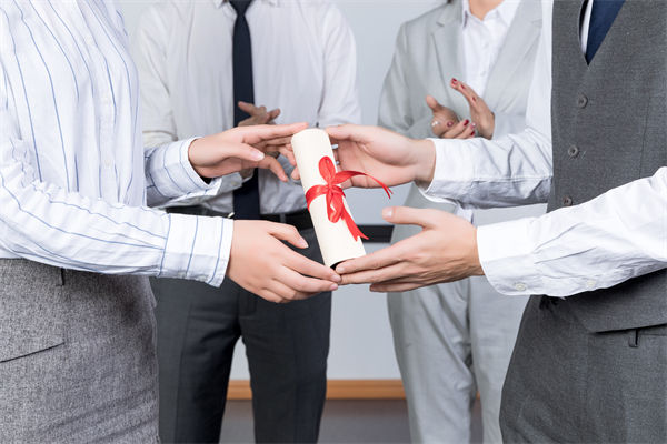 跨代際管理矛盾頻發(fā)，人力資源有何妙招實現(xiàn)協(xié)同共生？