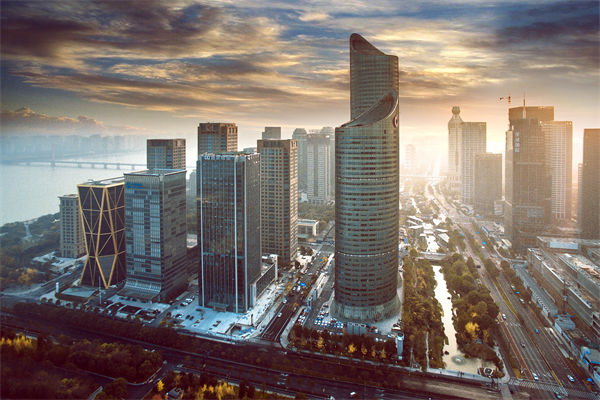 市場(chǎng)突變計(jì)劃失效，年度計(jì)劃如何靈活應(yīng)對(duì)突發(fā)情況？