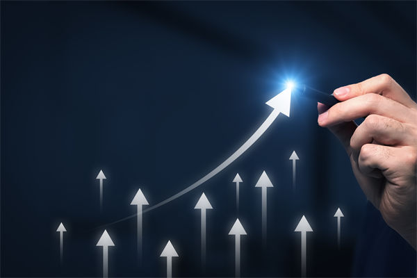 年度經(jīng)營計劃目標宏大，執(zhí)行時為何總?cè)迸R門一腳？