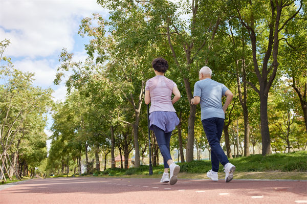 中國人均預期壽命79歲，對企業(yè)文件有何啟示？