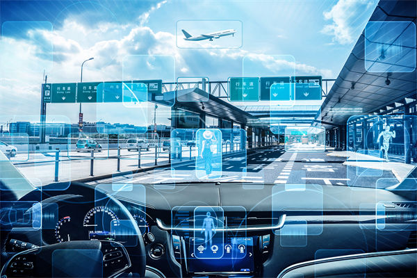 上海街頭真無人出租車要來了，對制造業(yè)有何啟示？