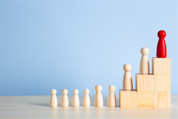 調(diào)薪機(jī)制長(zhǎng)期滯后市場(chǎng)，企業(yè)怎樣避免人才隱性流失？