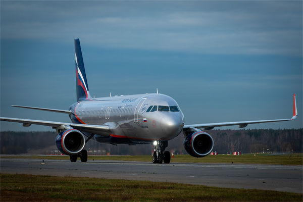 數(shù)十架中資公司飛機被扣俄羅斯，戰(zhàn)略咨詢怎么看？