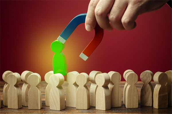 行業(yè)競爭陷入被動，薪酬咨詢如何鍛造人才吸引力？