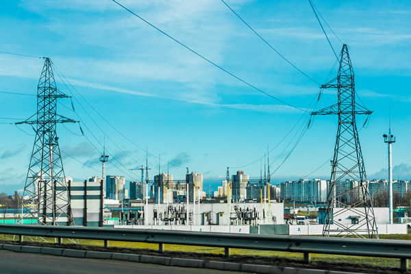 電氣行業(yè)年度經(jīng)營計劃咨詢公司哪家好，高低壓設(shè)備產(chǎn)能怎優(yōu)化？