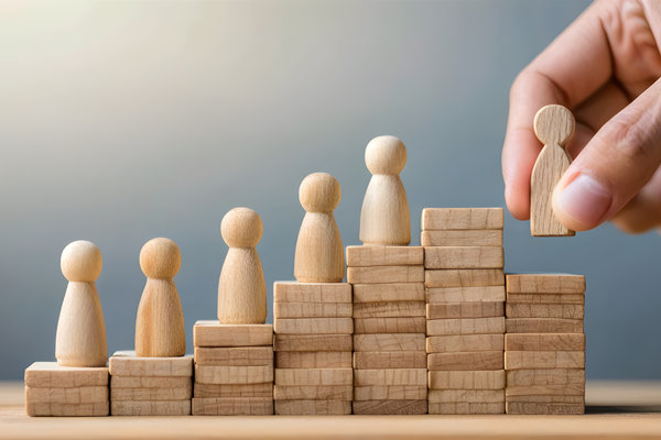 值得信賴的人力資源咨詢排名最新，能搭建戰(zhàn)略人才梯隊(duì)嗎？